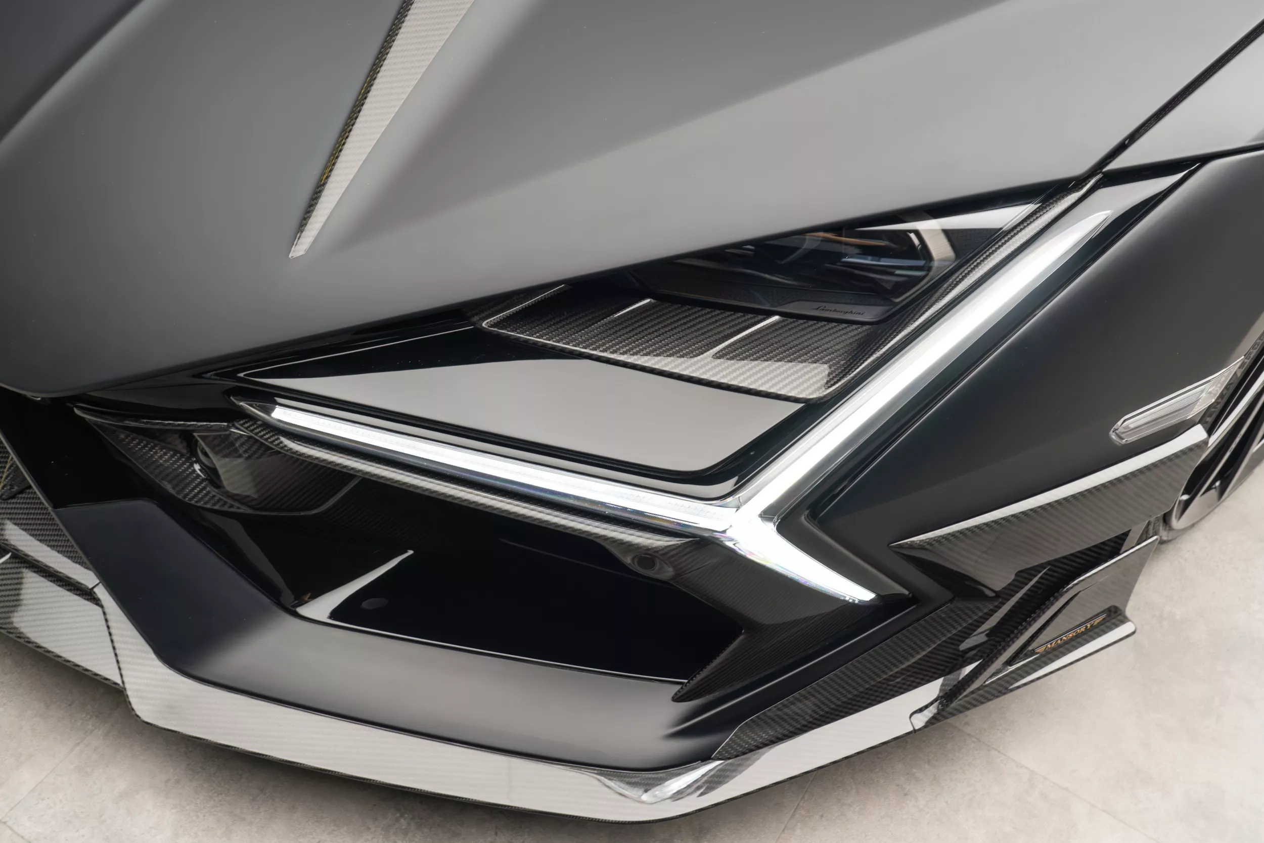 Mansory Lamborghini Revuelto 11