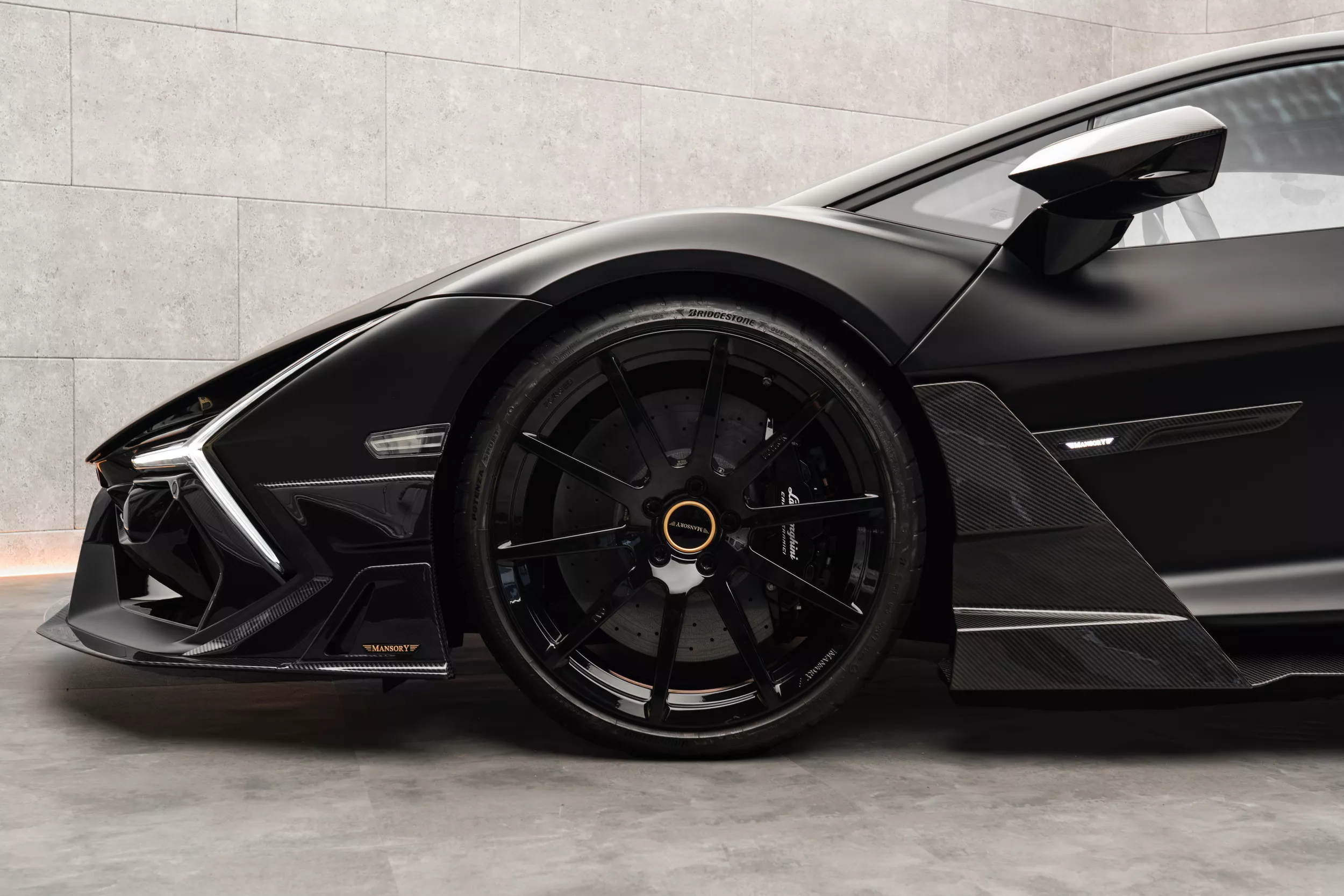 Mansory Lamborghini Revuelto 13